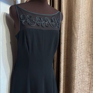 Dead Stock Vintage 1990’s Ever Beauty black sleeveless cocktail dress. Size 6.